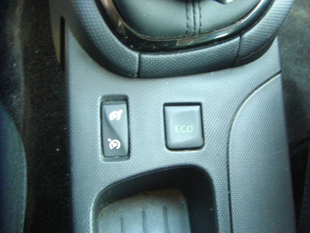 RENAULT CLIO SPORT TOURER 1. 5 DCI 90CV