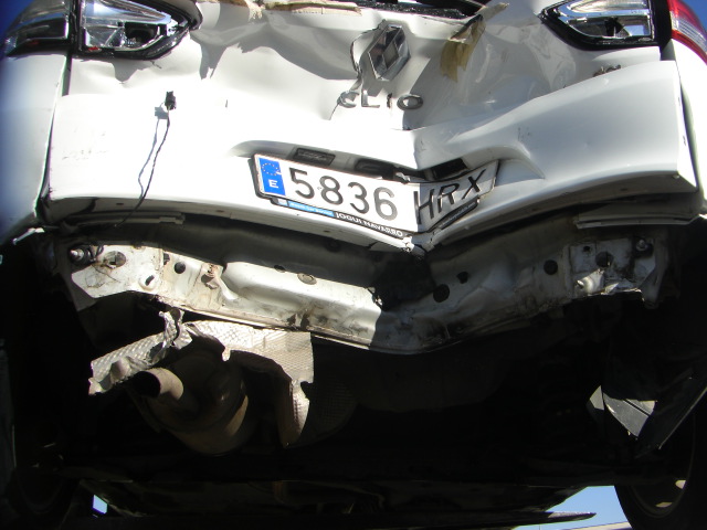 RENAULT CLIO SPORT TOURER 1. 5 DCI 90CV