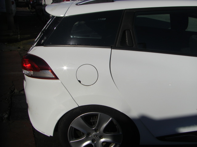 RENAULT CLIO SPORT TOURER 1. 5 DCI 90CV