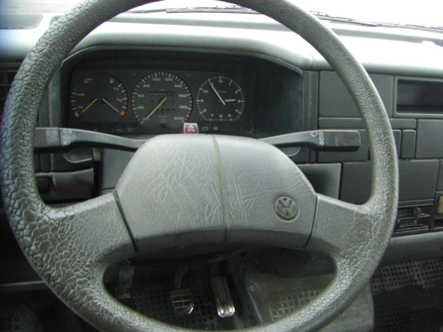 VOLKSWAGEN TRANSPORTER(CAMION) 1.9 D 61CV