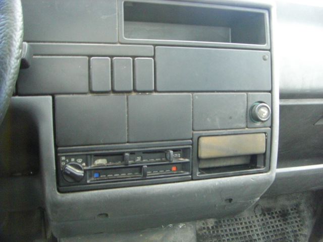 VOLKSWAGEN TRANSPORTER(CAMION) 1.9 D 61CV