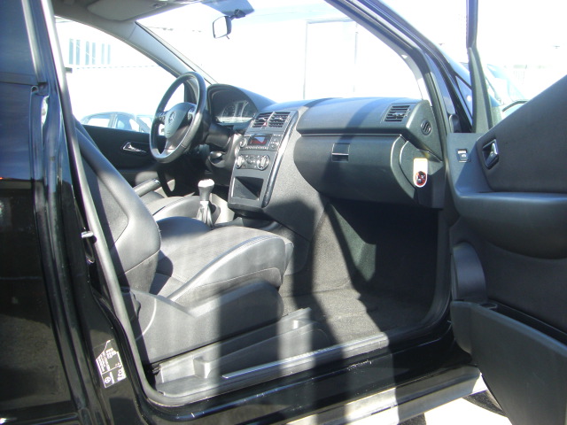 MERCEDES BENZ CLASE A 150 I 1.5 95CV