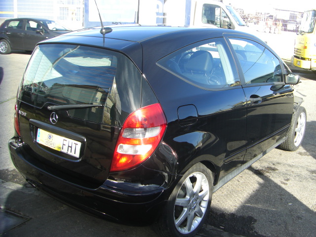 MERCEDES BENZ CLASE A 150 I 1.5 95CV