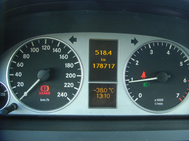 MERCEDES BENZ CLASE A 150 I 1.5 95CV