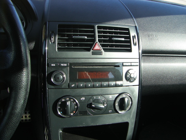 MERCEDES BENZ CLASE A 150 I 1.5 95CV