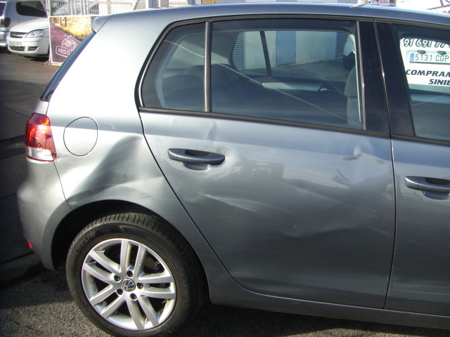 VOLKSWAGEN GOLF 1.4 TSI 122CV