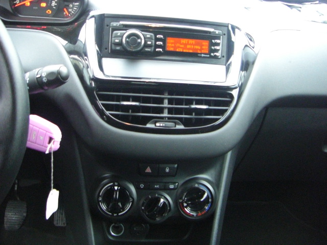 PEUGEOT 208 ACCESS 1.4 HDI 68CV