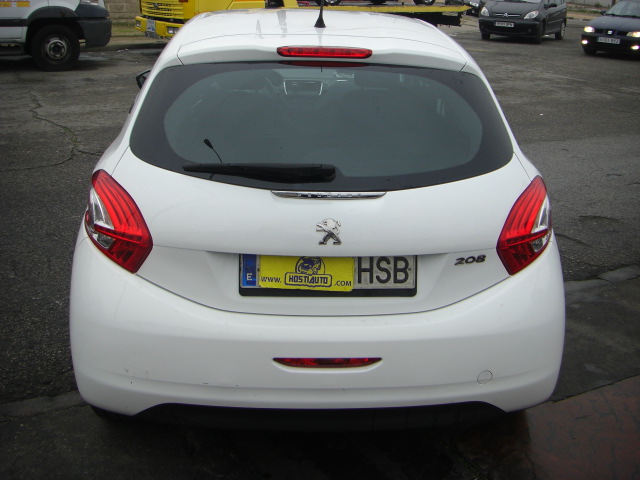 PEUGEOT 208 ACCESS 1.4 HDI 68CV