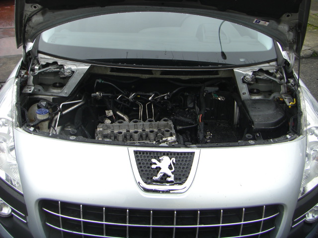 PEUGEOT 3008 PREMIUM 1.6 HDI 110CV