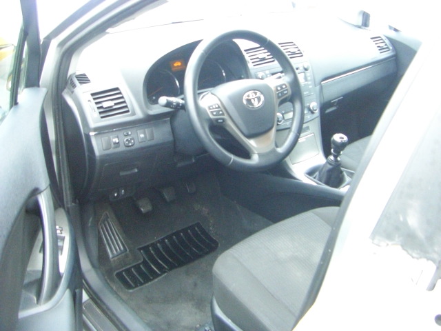 TOYOTA AVENSIS 2.0 D4D 126CV