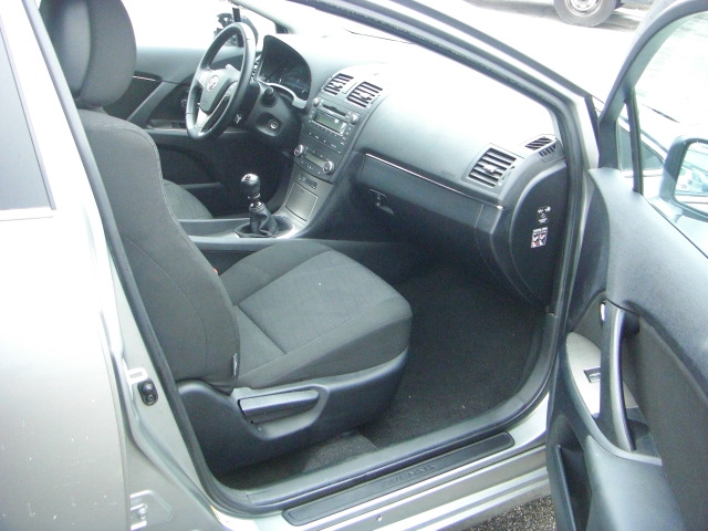 TOYOTA AVENSIS 2.0 D4D 126CV