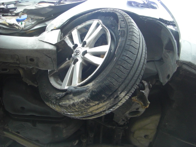 TOYOTA AVENSIS 2.0 D4D 126CV