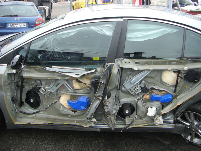 TOYOTA AVENSIS 2.0 D4D 126CV