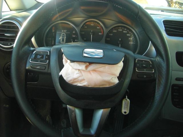 SEAT LEON 1.6 TDI 105CV