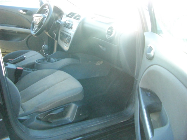 SEAT LEON 1.6 TDI 105CV