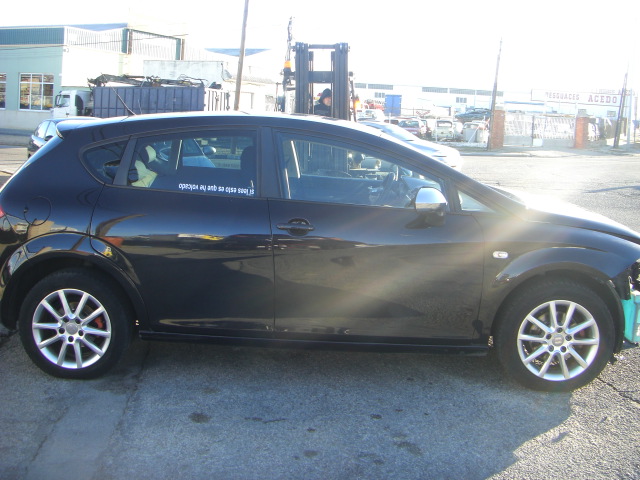 SEAT LEON 1.6 TDI 105CV