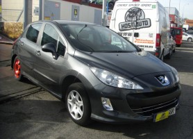 PEUGEOT 308 VTI 1.6 CONFORT 120CV PEUGEOT 308 VTI 1.6 CONFORT 120CV