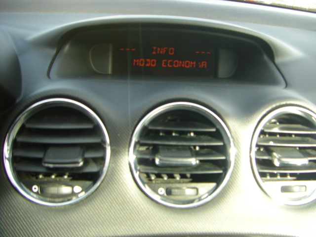 PEUGEOT 308 VTI 1.6 CONFORT 120CV