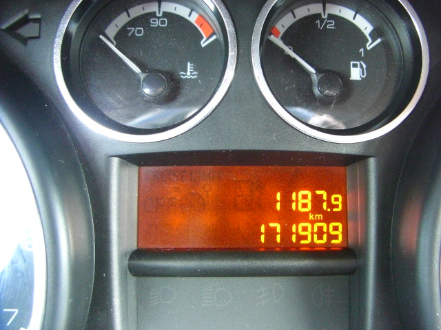 PEUGEOT 308 VTI 1.6 CONFORT 120CV