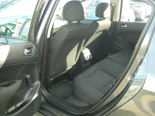 PEUGEOT 308 VTI 1.6 CONFORT 120CV