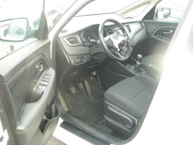 KIA CARENS 1.6 GASOLINA 135CV