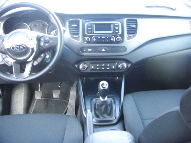 KIA CARENS 1.6 GASOLINA 135CV