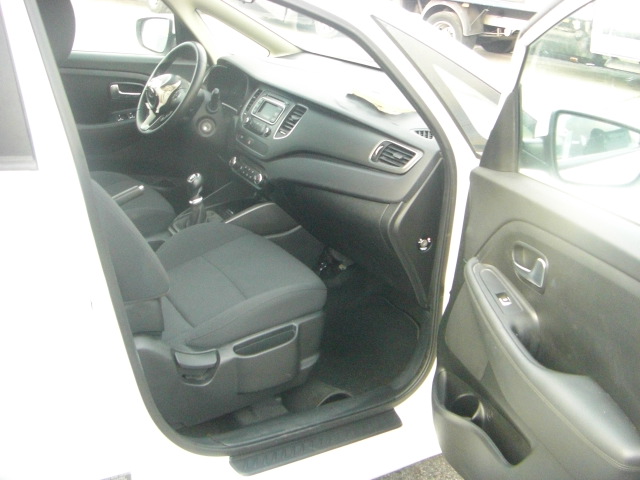 KIA CARENS 1.6 GASOLINA 135CV