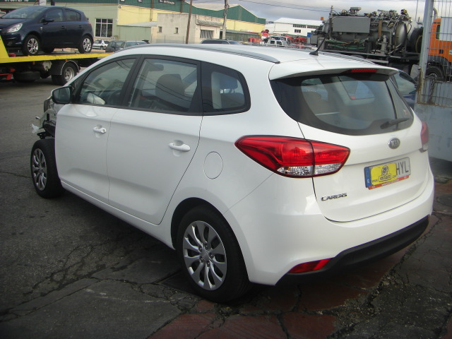 KIA CARENS 1.6 GASOLINA 135CV
