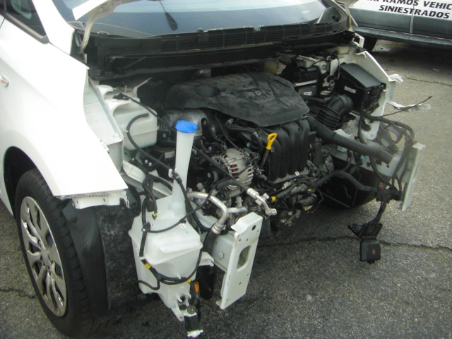 KIA CARENS 1.6 GASOLINA 135CV