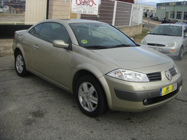 RENAULT COUPE CABRIO 1.6 I 113CV