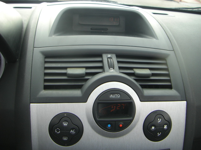 RENAULT COUPE CABRIO 1.6 I 113CV