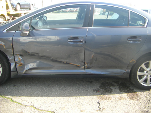 TOYOTA AVENSIS 2.2 D4D 150CV