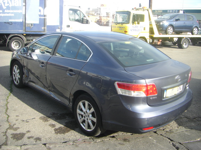 TOYOTA AVENSIS 2.2 D4D 150CV