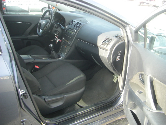 TOYOTA AVENSIS 2.2 D4D 150CV