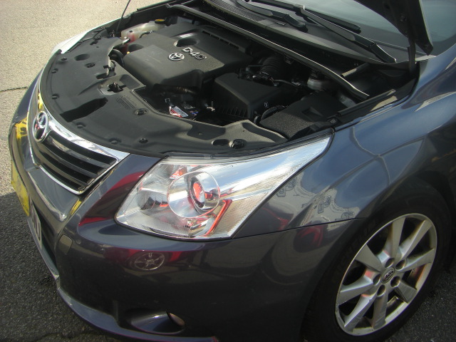 TOYOTA AVENSIS 2.2 D4D 150CV