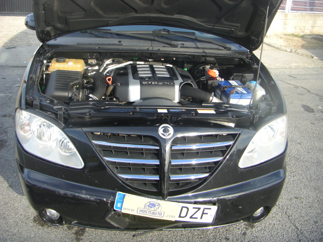 SSANGYONG RODIUS 2.7 CRDI 165CV 7 PLAZAS