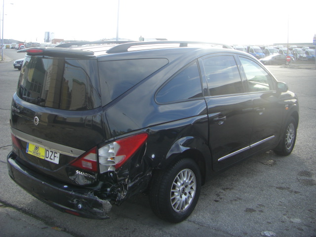 SSANGYONG RODIUS 2.7 CRDI 165CV 7 PLAZAS