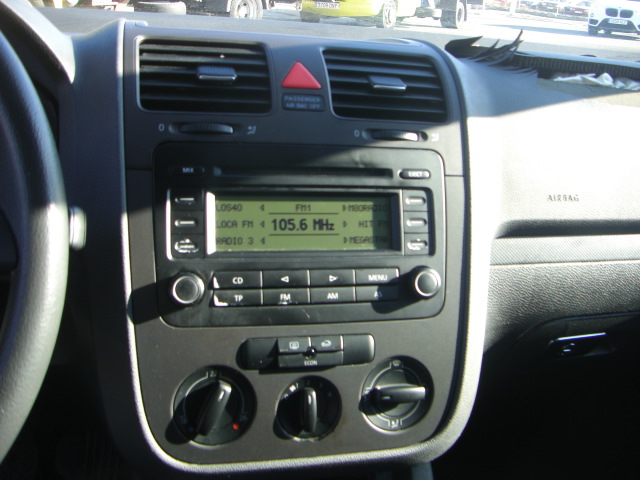 VOLKSWAGEN GOLF V 1.9 TDI 105CV