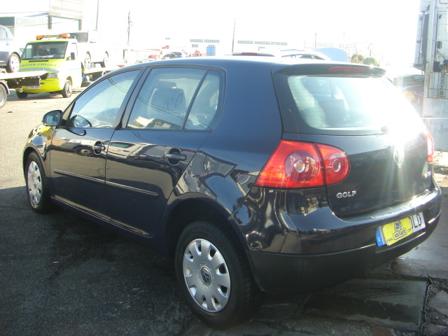 VOLKSWAGEN GOLF V 1.9 TDI 105CV