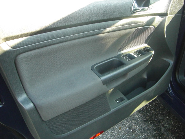 VOLKSWAGEN GOLF V 1.9 TDI 105CV