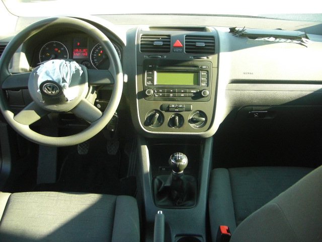 VOLKSWAGEN GOLF V 1.9 TDI 105CV