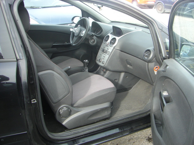 OPEL CORSA 1.4 I 90CV