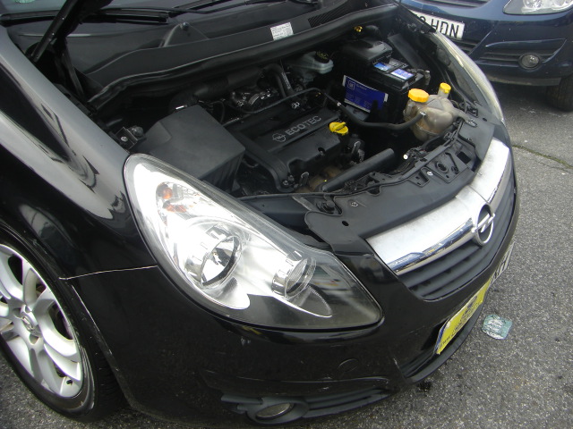 OPEL CORSA 1.4 I 90CV