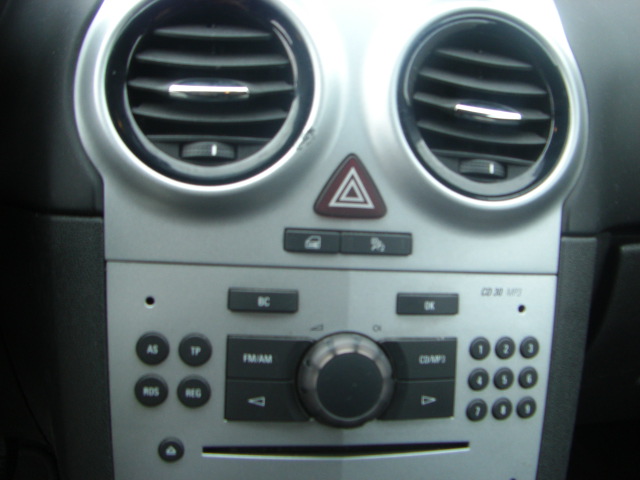 OPEL CORSA 1.4 I 90CV