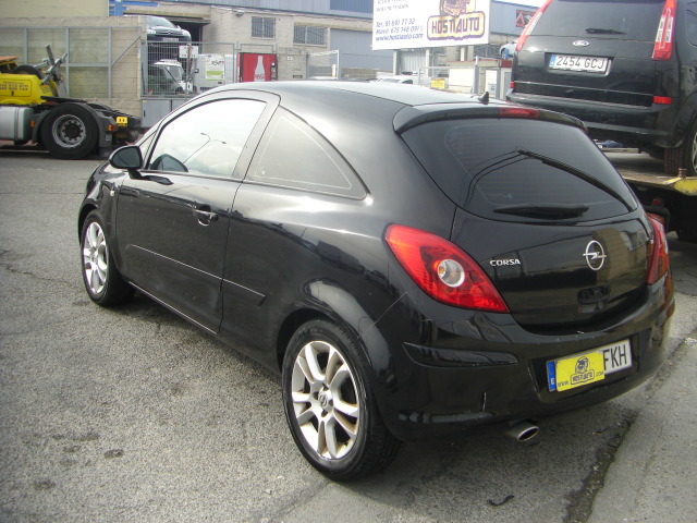 OPEL CORSA 1.4 I 90CV