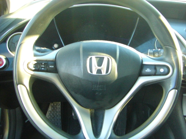 HONDA CIVIC 1.4 I - DSI CONFORT 82CV