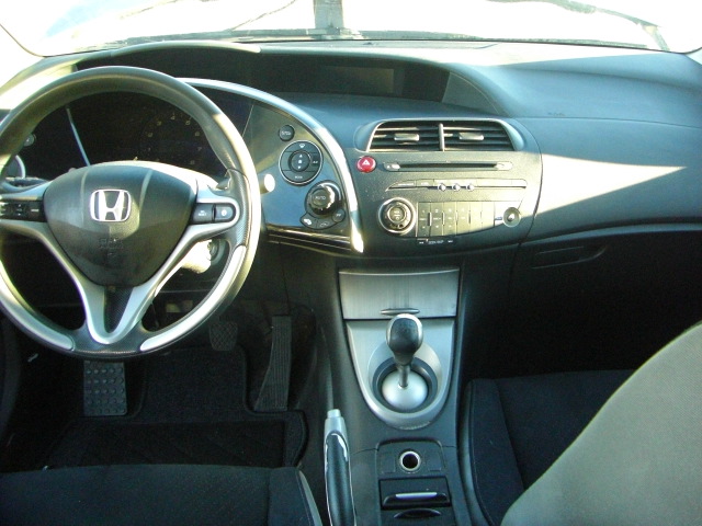 HONDA CIVIC 1.4 I - DSI CONFORT 82CV