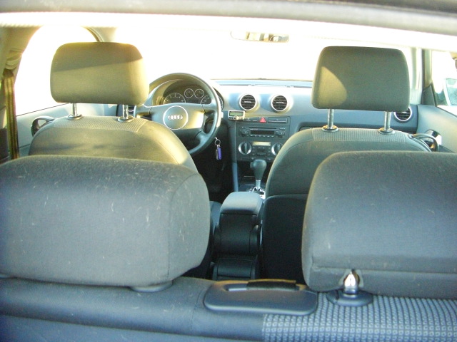 AUDI A3 1.6 I AUTOMATICO 102CV