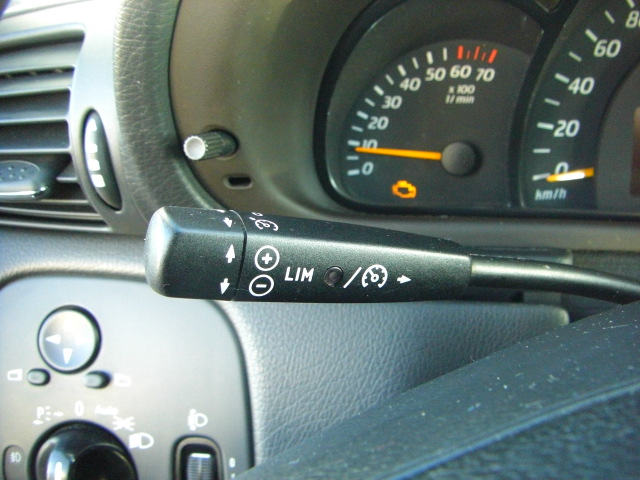 MERCEDES  BENZ C-200 I 2.0 KOMPRESOR 163CV