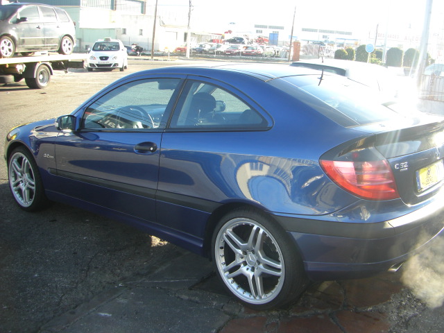 MERCEDES  BENZ C-200 I 2.0 KOMPRESOR 163CV